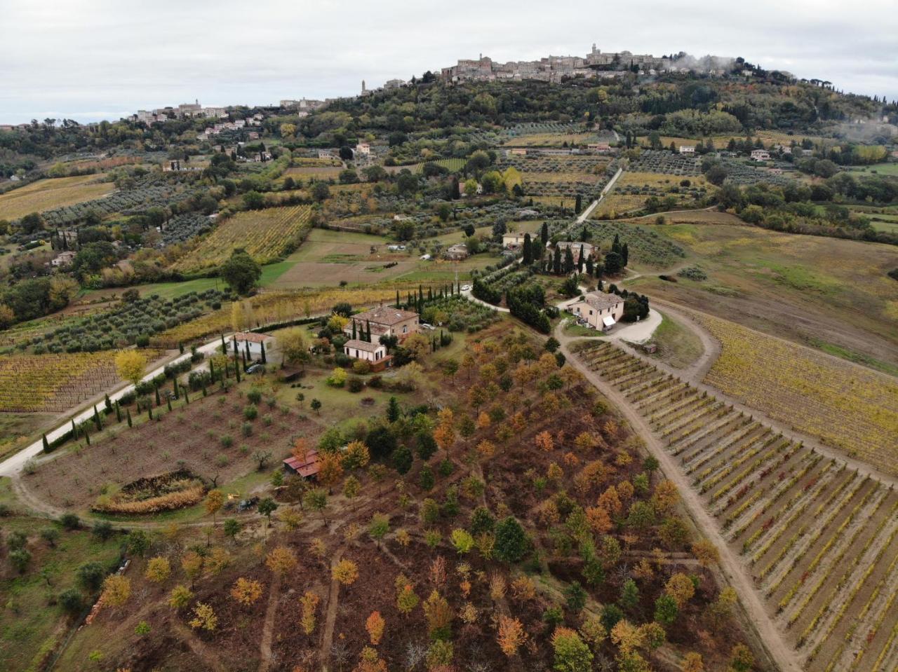 Il Palazzo Dei Diavoli Villa Montepulciano Exterior photo